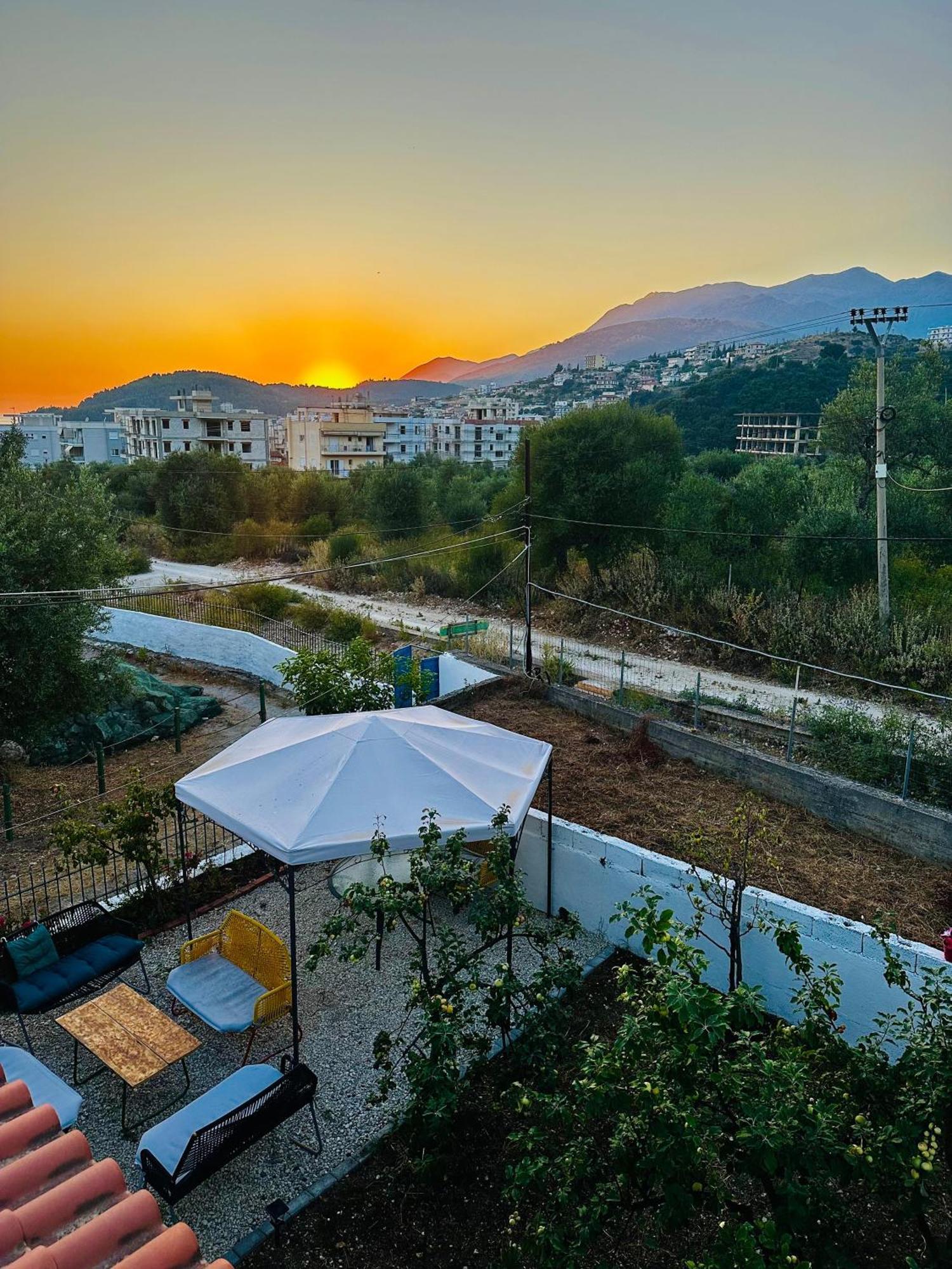 הימארה Natural Hostel מראה חיצוני תמונה